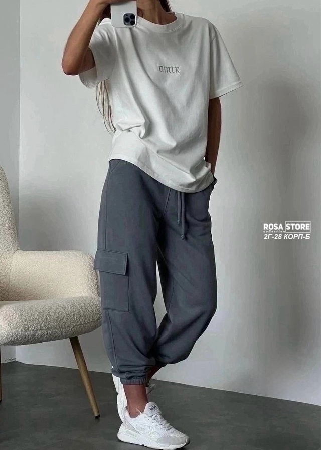 Спортивный костюм 22947609