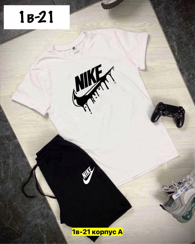 Спортивный костюм 22950435