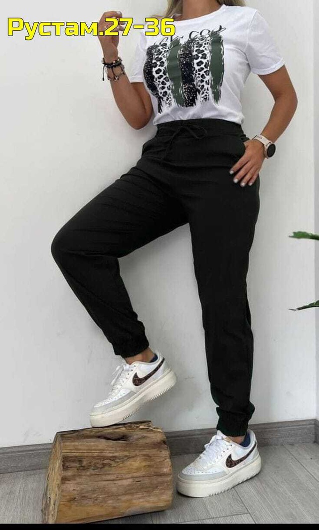 Спортивный костюм 22951844