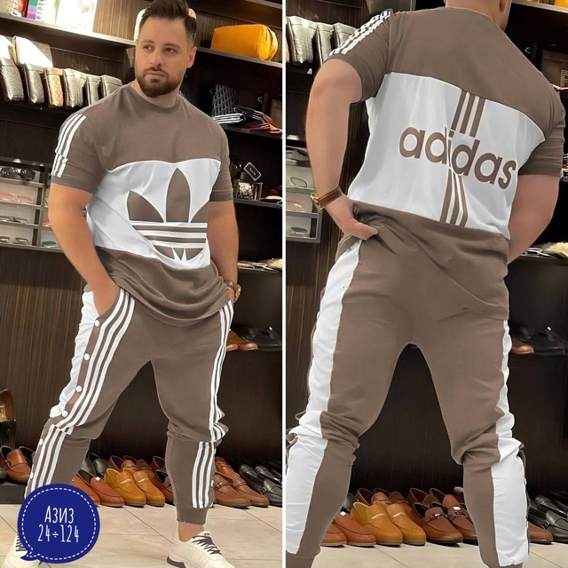 Спортивный костюм 22951873