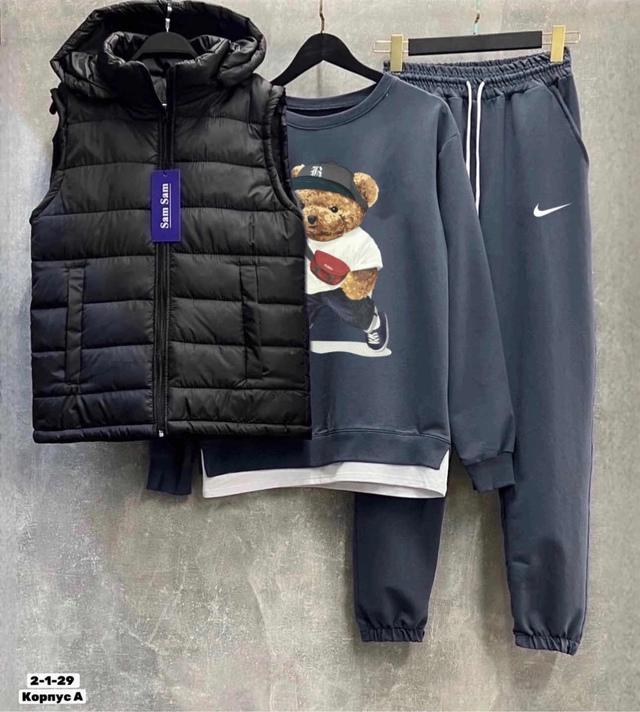 Спортивный костюм 22952174