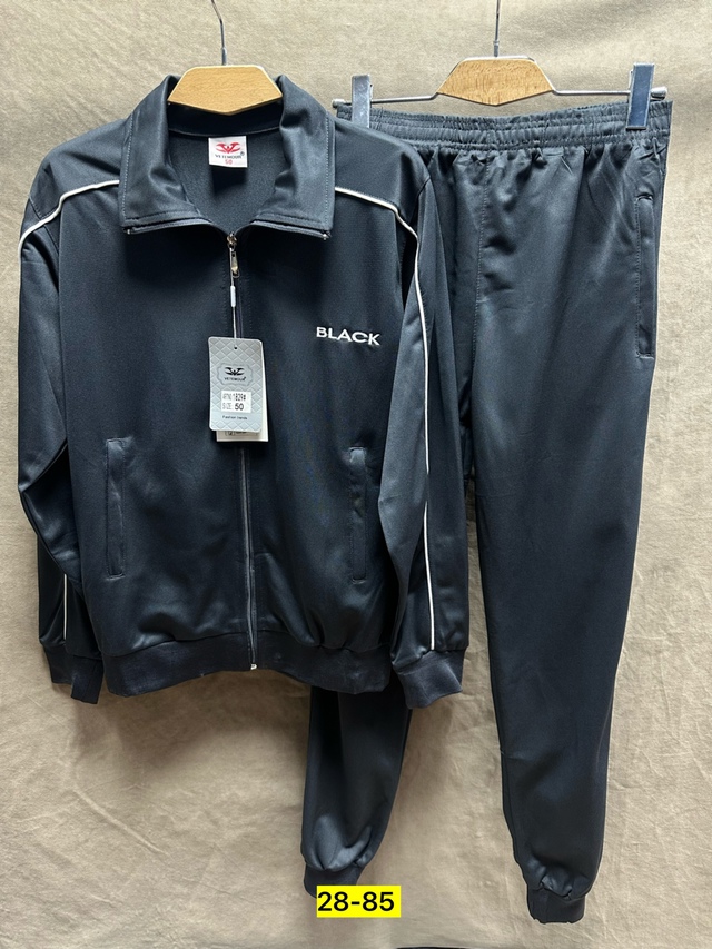 Спортивный костюм 22954164