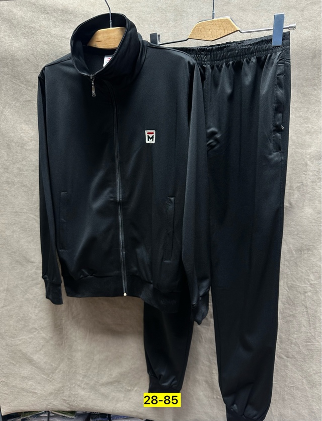 Спортивный костюм 22954230