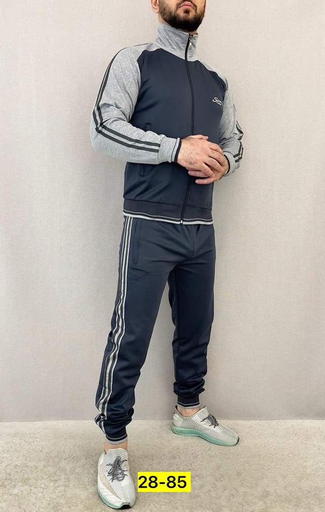 Спортивный костюм 22954230