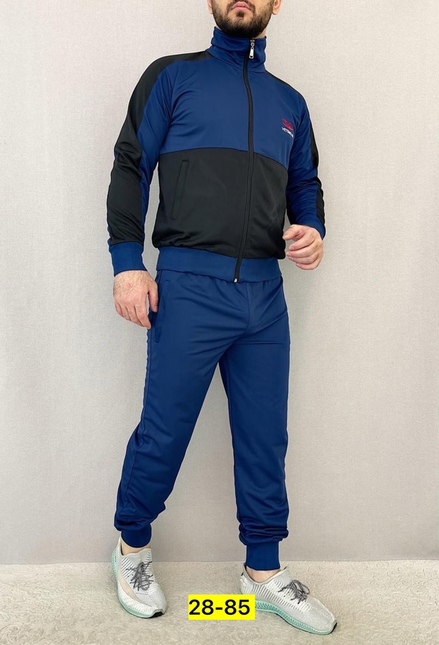 Спортивный костюм 22954164