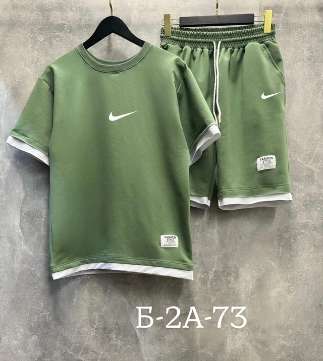 Спортивный костюм 22957926