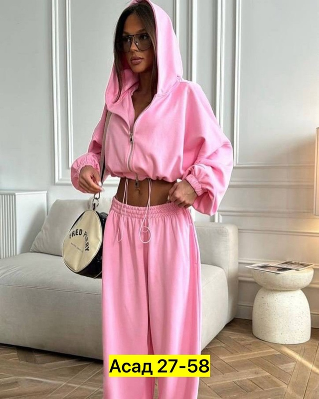 Спортивный костюм 22957394