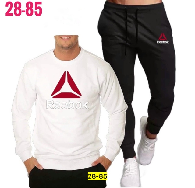 Спортивный костюм 22960242