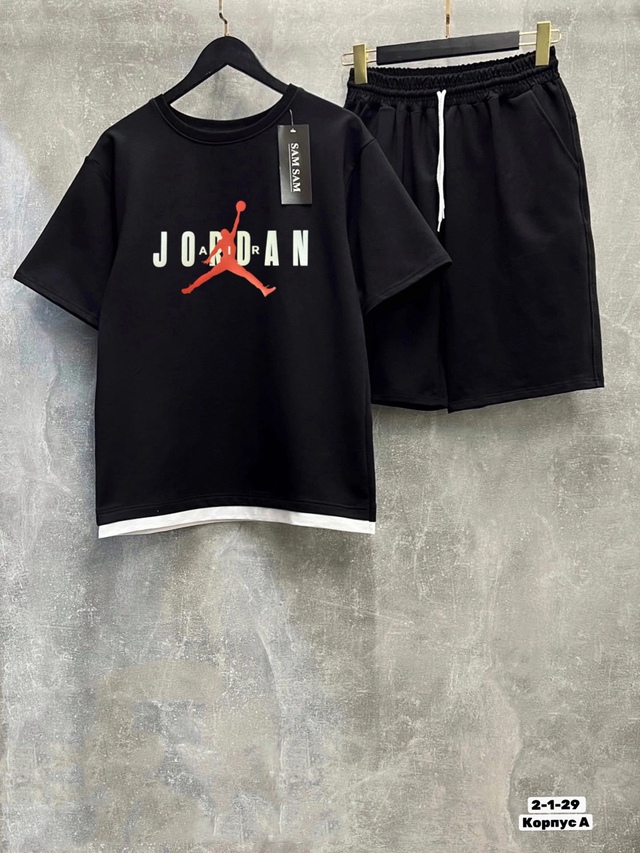 Спортивный костюм 22962658