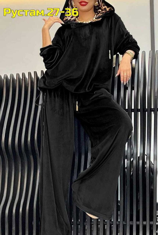 Спортивный костюм 22964489