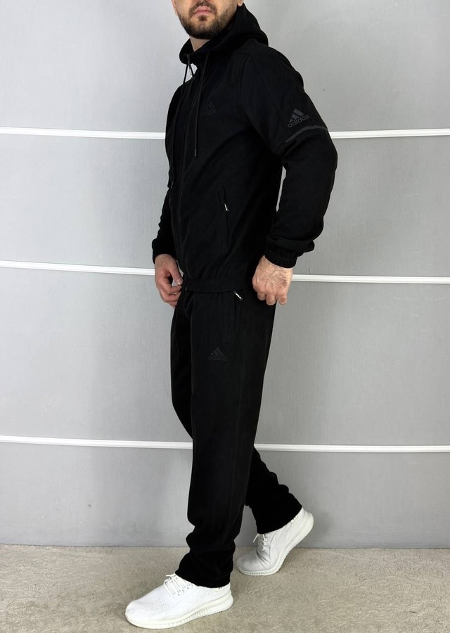 Спортивный костюм 22962355