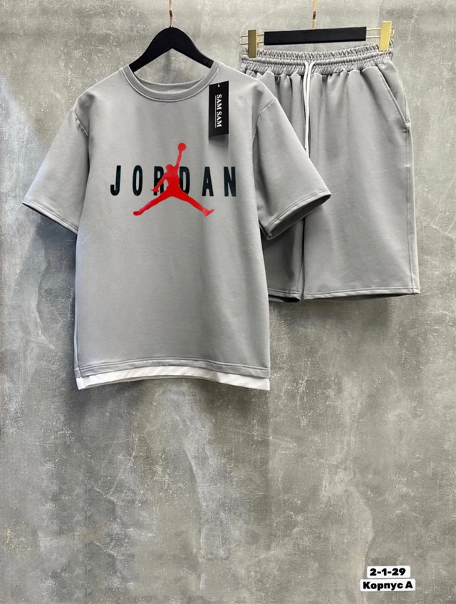 Спортивный костюм 22962658