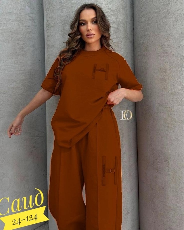 Спортивный костюм 22966013