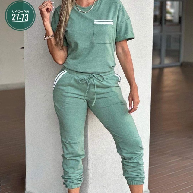 Спортивный костюм 22966045