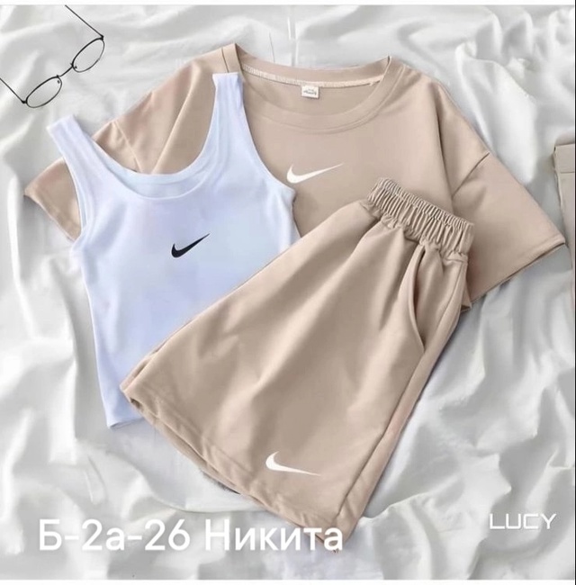 Спортивный костюм 22967238