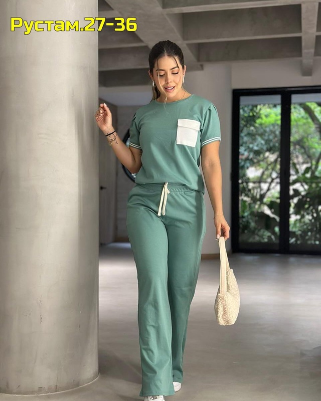 Спортивный костюм 22967799