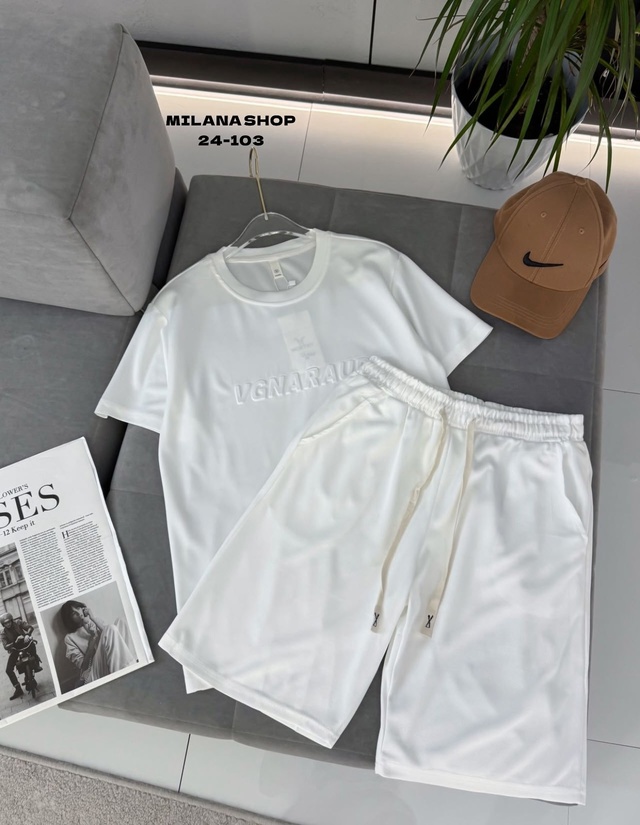 Спортивный костюм 22973272