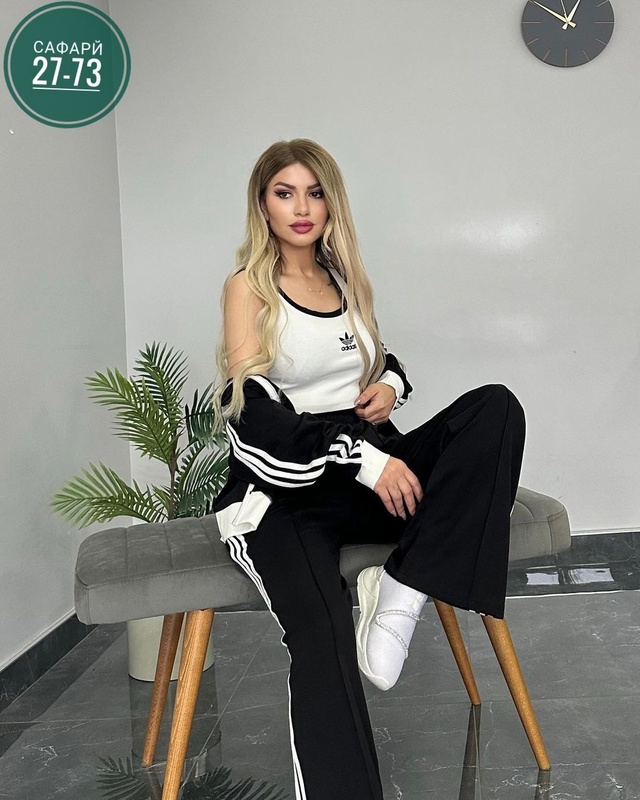 Спортивный костюм 22979162