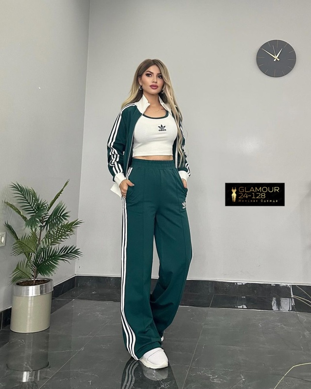 Спортивный костюм 22979781