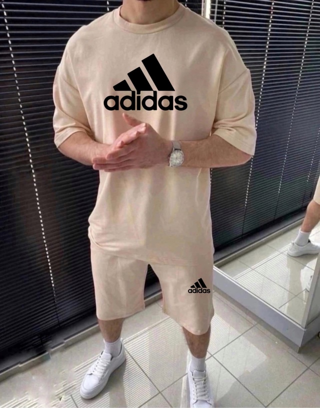 Спортивный костюм 22979763