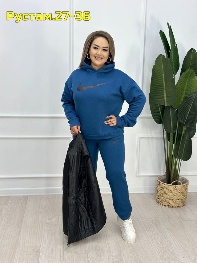 Спортивный костюм 22979802