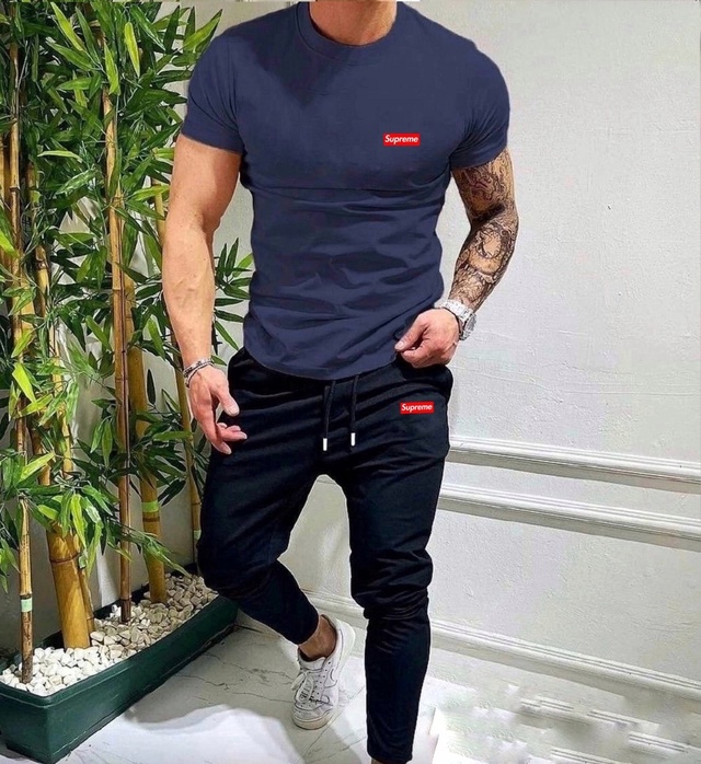 Спортивный костюм 22979698