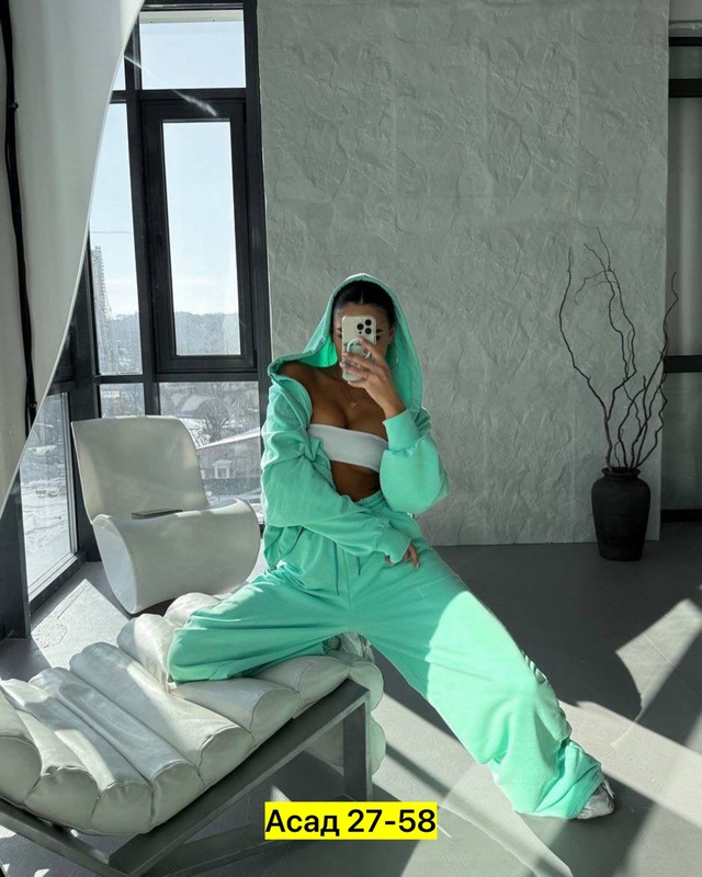 Спортивный костюм 22981631