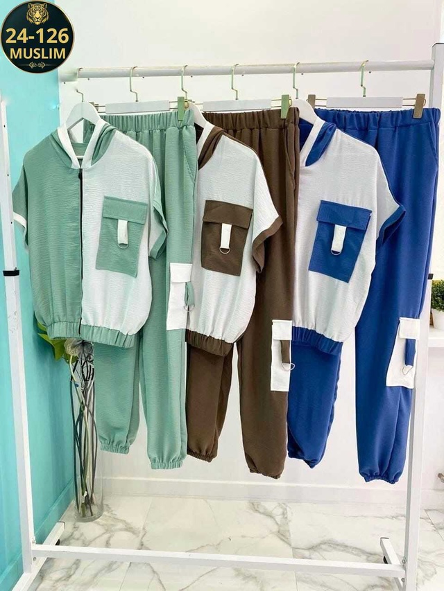 Костюм 22982298