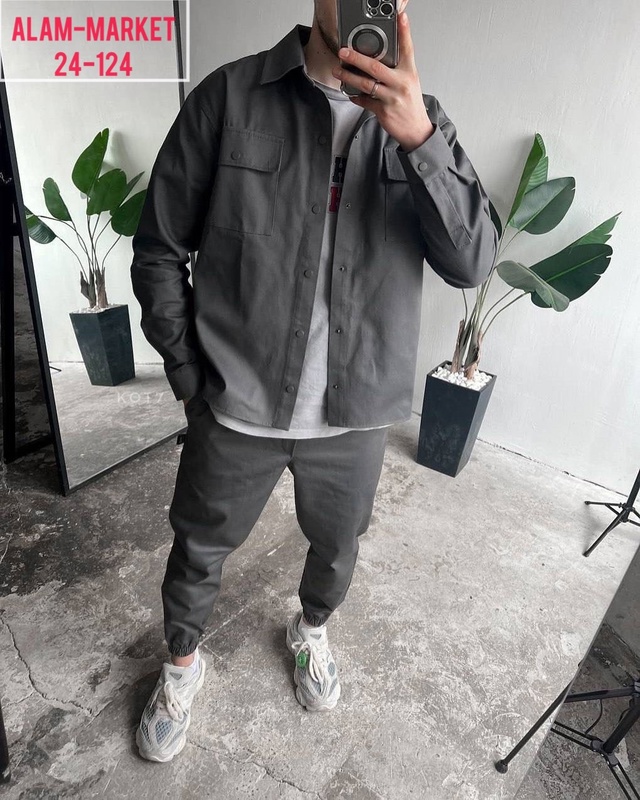 Спортивный костюм 22984872