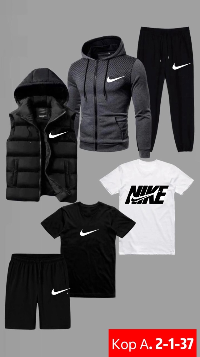 Спортивный костюм 22984399