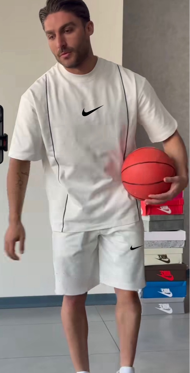 Спортивный костюм 22987785