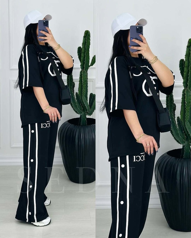 Костюм 22990305