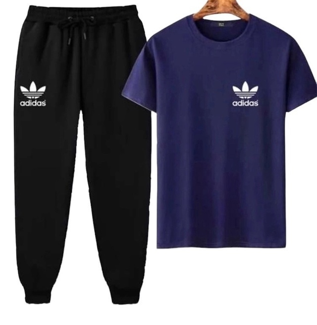 Спортивный костюм 22992834