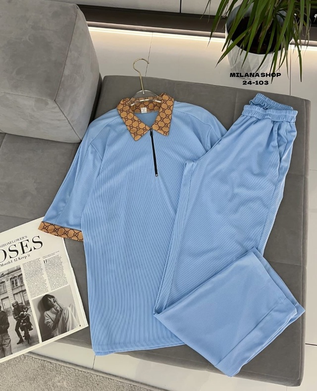 Спортивный костюм 22995603