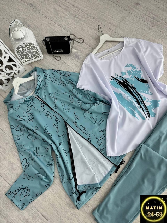 Спортивный костюм 22999578