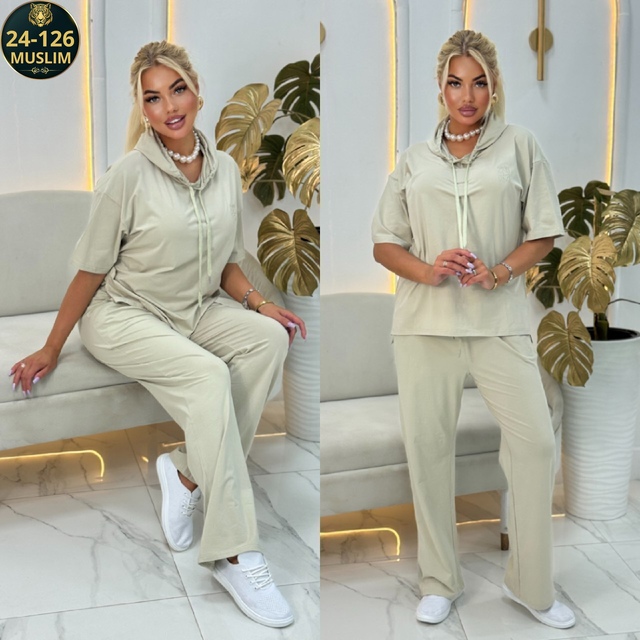 Спортивный костюм 22998739