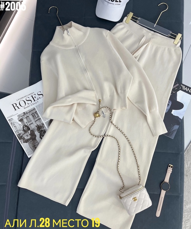 Костюм 23000052