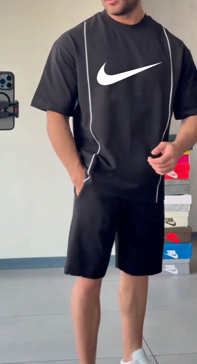 Спортивный костюм 23001175