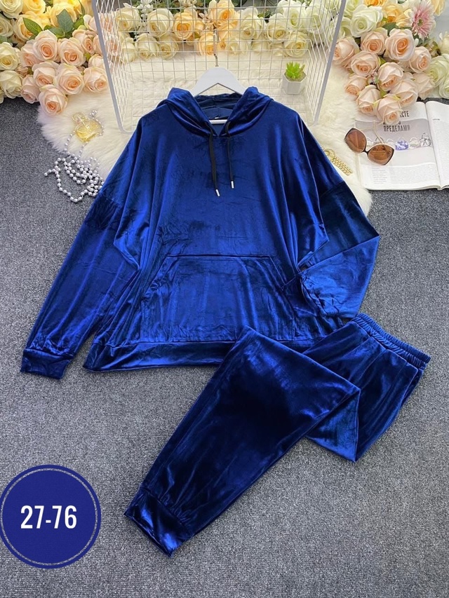 Спортивный костюм 23001219