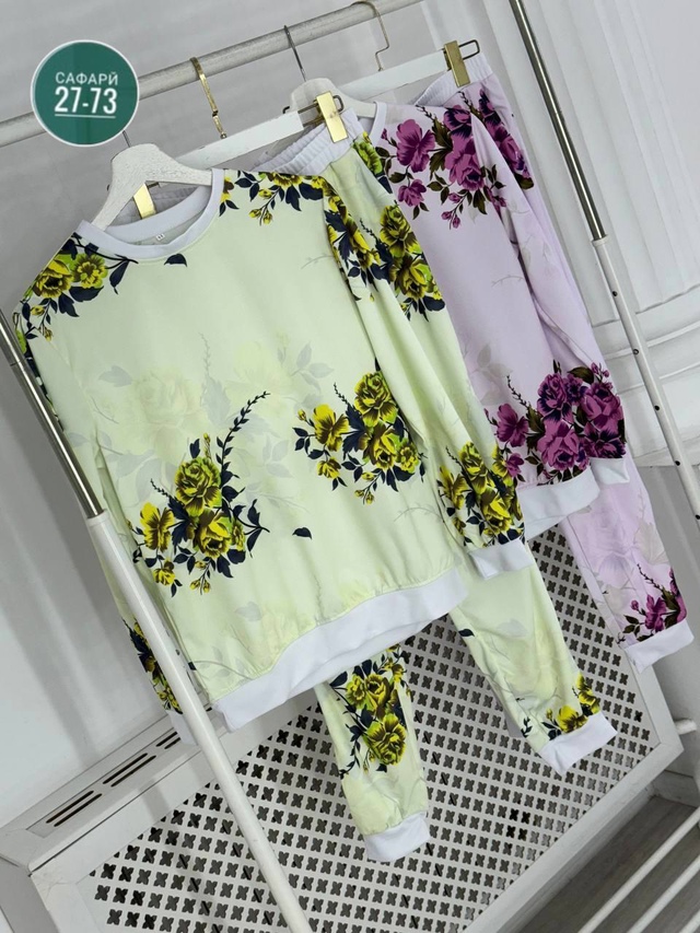 Спортивный костюм 23004730