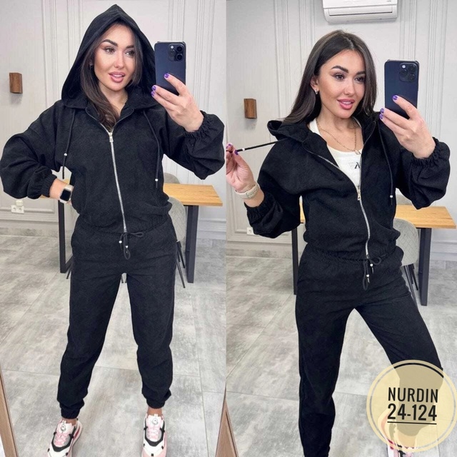 Спортивный костюм 23009329