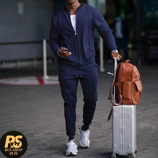 Спортивный костюм 23008272