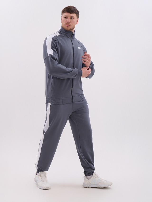 Спортивный костюм 23008318