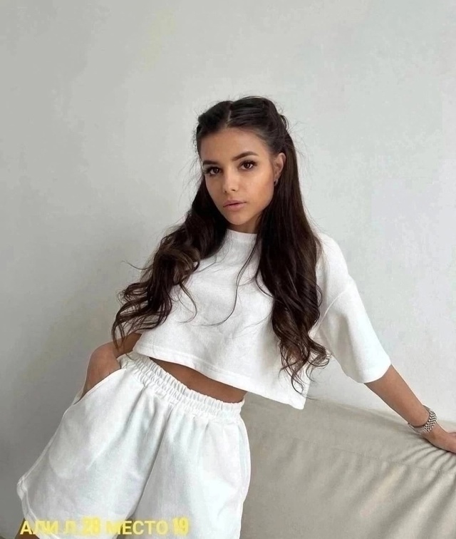 Костюм 23010153