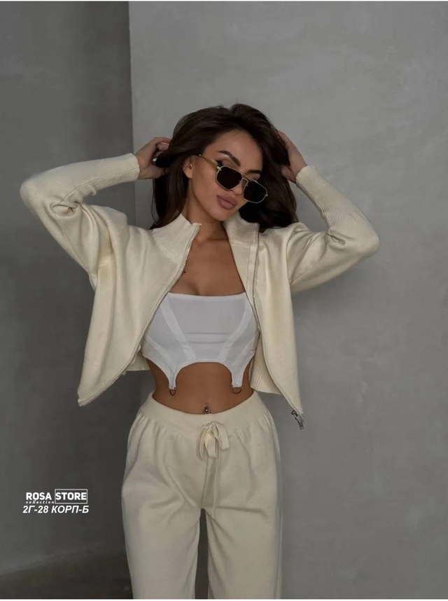 Костюм 23012096