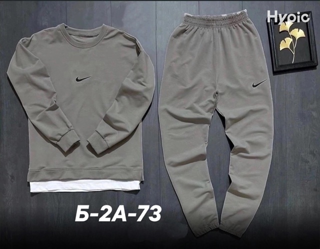 Спортивный костюм 23015670