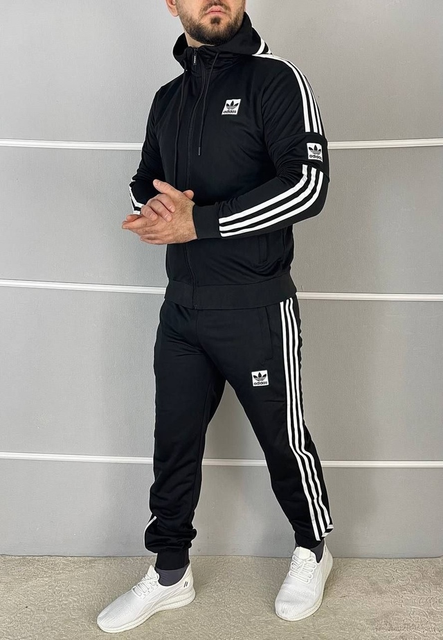 Спортивный костюм 23015499