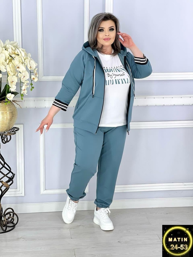 Спортивный костюм 23016573