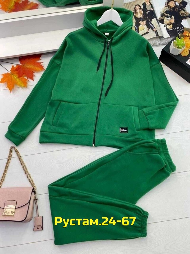 Спортивный костюм 23017751