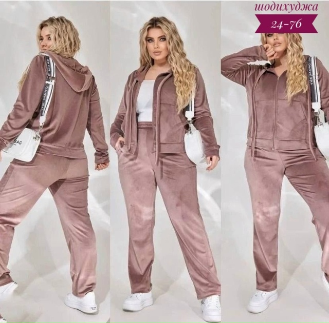 Спортивный костюм 23016990